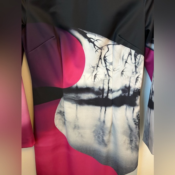 Marcbor Dress. Abstract Tree Design . Size 8 but FITS PETITE - Picture 2 of 9